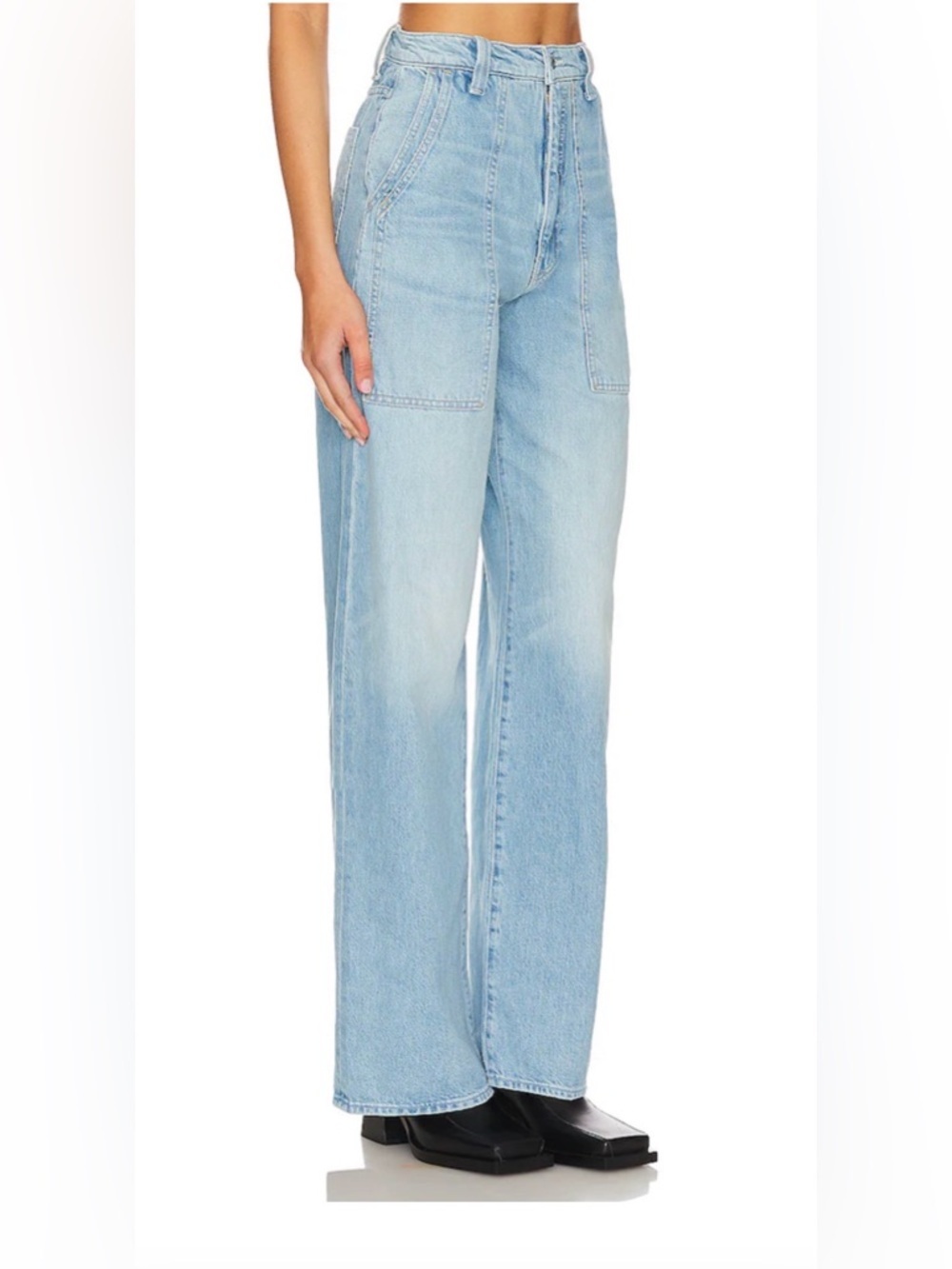 Mother The Quartet Breaker Skimp Jeans in I'm With The Band
Size 24​ - Picture 2 of 11